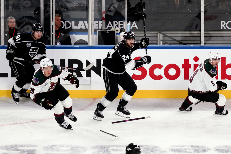 Anze Kopitar’s Hat Trick Powers Kings to Season-Opening Victory Over Sabres