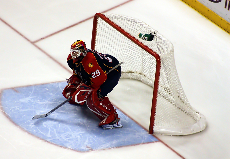 Devils Break Panthers’ Winning Streak in NHL Showdown