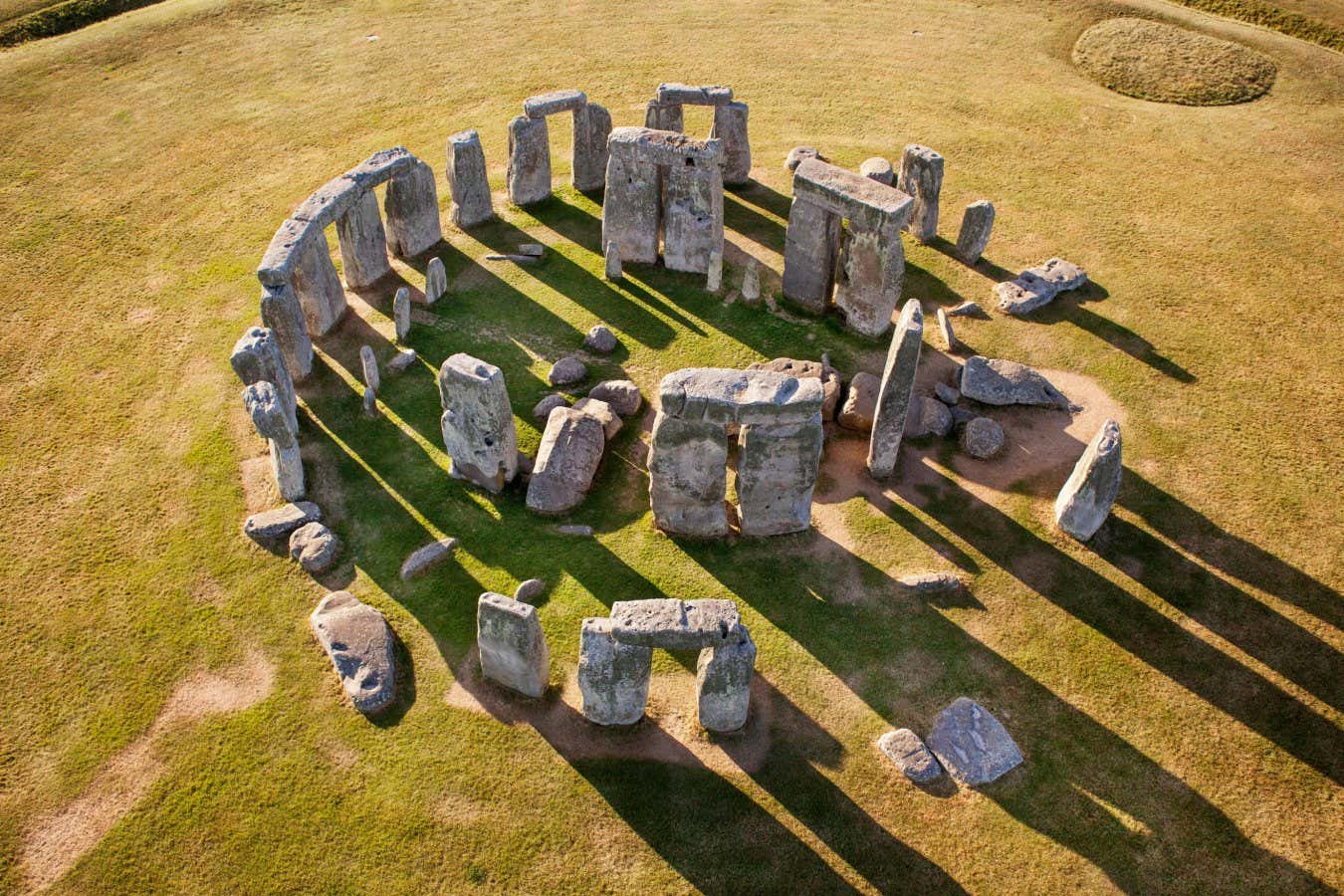 Stonehenge may have been built to unify people of ancient Britain