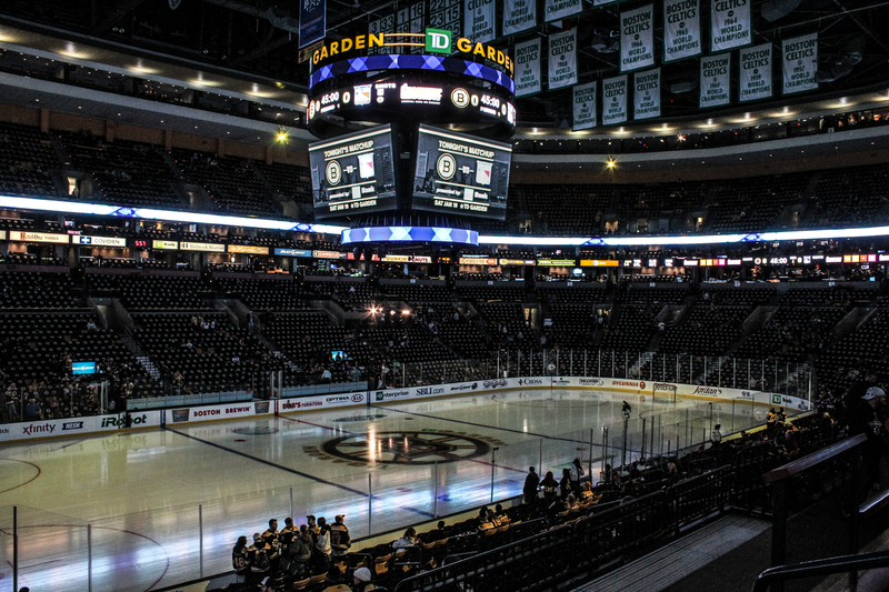 Bruins Aim to Extend Home Streak Against Capitals