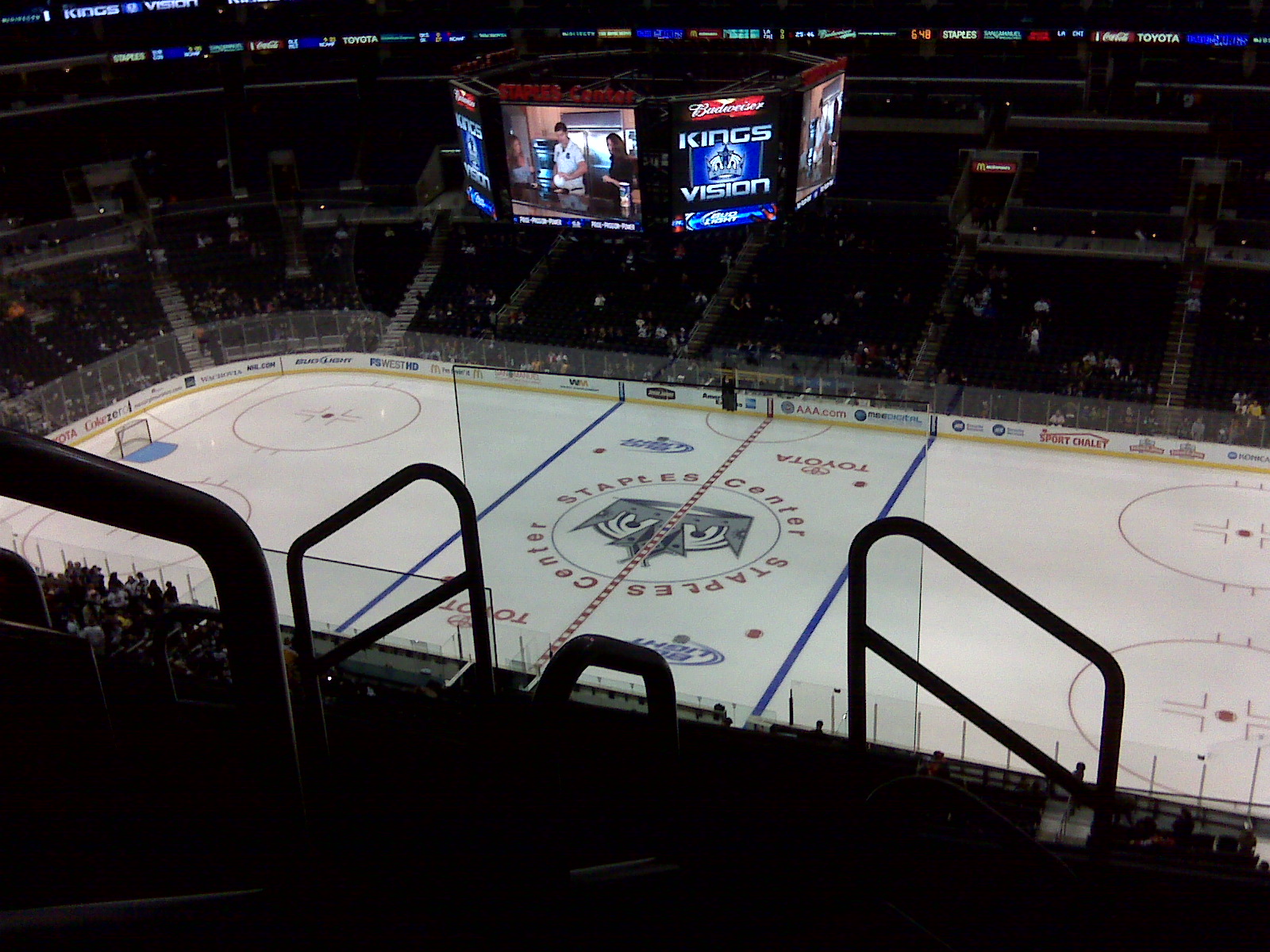 Kings’ Second Period Struggles Lead to Overtime Loss Against Flyers