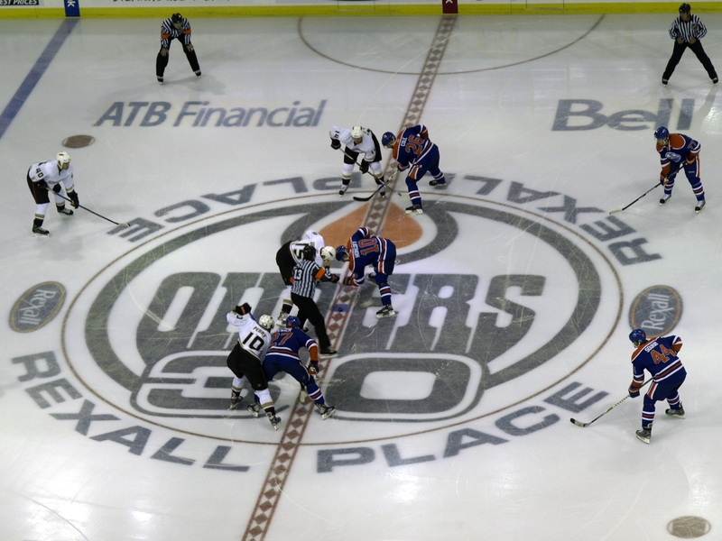 Oilers Seek Sixth Straight Win Against Golden Knights in Key Pacific Clash